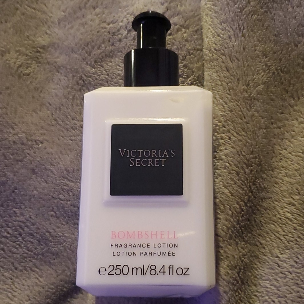 Bombshell lotion